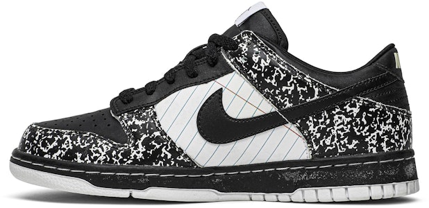 (JR) Nike Dunk Low Premium 'Nikebook' Pria/Wanita Sneakers 327624-001 Lookbook (JR) Nike Dunk Low Premium 'Nikebook' Pria/Wanita Sneakers 327624-001