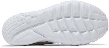 (JR) Nike Flex Runner 2 'Aura University Gold' - Nike Flex Runner 2 'Aura Emas Universiti' DJ6038-409 Shop (JR) Nike Flex Runner 2 'Aura University Gold' - Nike Flex Runner 2 'Aura Emas Universiti' DJ6038-409