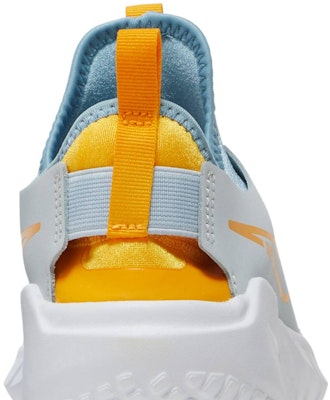 (Youth) Nike Flex Runner 2 'Aura University Gold' DJ6038-409 Sizing (Youth) Nike Flex Runner 2 'Aura University Gold' DJ6038-409