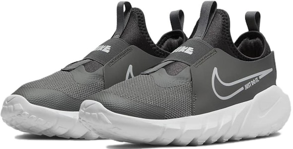 大童 Nike Flex Runner 2 GS 防滑減震 低幫 兒童跑步鞋 灰 Lookbook 大童 Nike Flex Runner 2 GS 防滑減震 低幫 兒童跑步鞋 灰