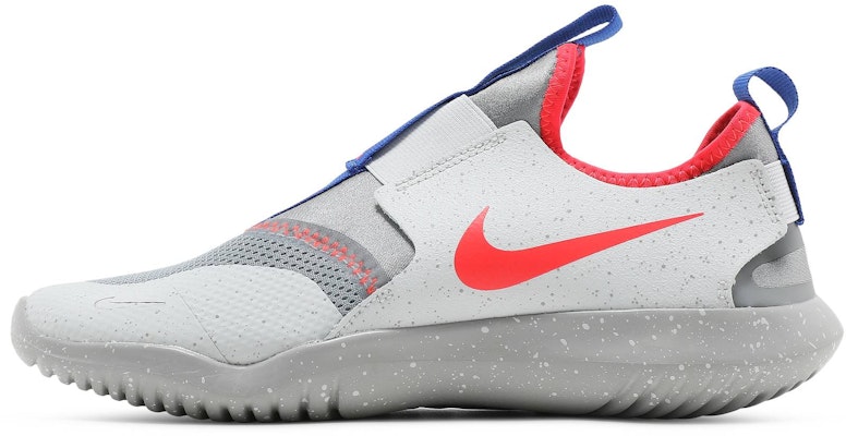 (Youth) Nike Flex Runner SE 'Particle Grey Bright Crimson' DC9237-001 Lookbook (Youth) Nike Flex Runner SE 'Particle Grey Bright Crimson' DC9237-001