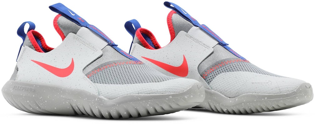(Youth) Nike Flex Runner SE 'Particle Grey Bright Crimson' DC9237-001 Cheap (Youth) Nike Flex Runner SE 'Particle Grey Bright Crimson' DC9237-001