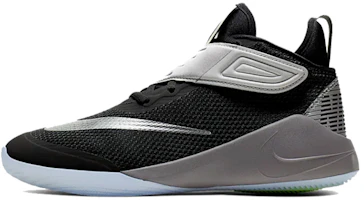 (Youth) Nike Future Flight 2 'Black Silver' AT5687-001 (Youth) Nike Future Flight 2 'Black Silver' AT5687-001