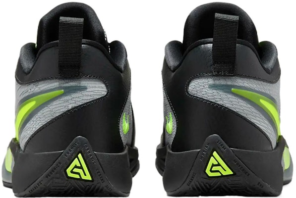(Youth) Nike Giannis Freak 6 'Naija' FQ7378-001 Shop (Youth) Nike Giannis Freak 6 'Naija' FQ7378-001