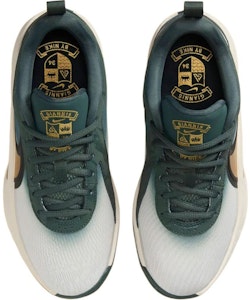 (JR) Nike Giannis Freak 6 'Hijau Vintage Emas Metalik' FZ7305-300 Lookbook (JR) Nike Giannis Freak 6 'Hijau Vintage Emas Metalik' FZ7305-300