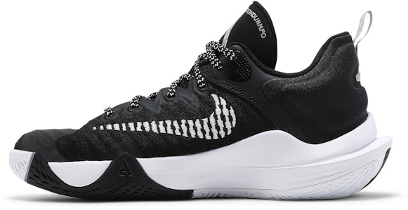 (JR) Nike Giannis Immortality 'Hitam Volt' DB6081-010 Lookbook (JR) Nike Giannis Immortality 'Hitam Volt' DB6081-010