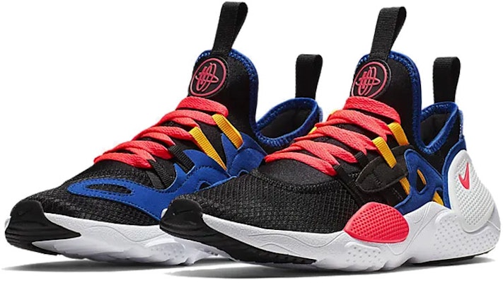 (Youth) Nike Huarache E.D.G.E. TXT 'Black Solar Red' CD9272-002 Lookbook (Youth) Nike Huarache E.D.G.E. TXT 'Black Solar Red' CD9272-002