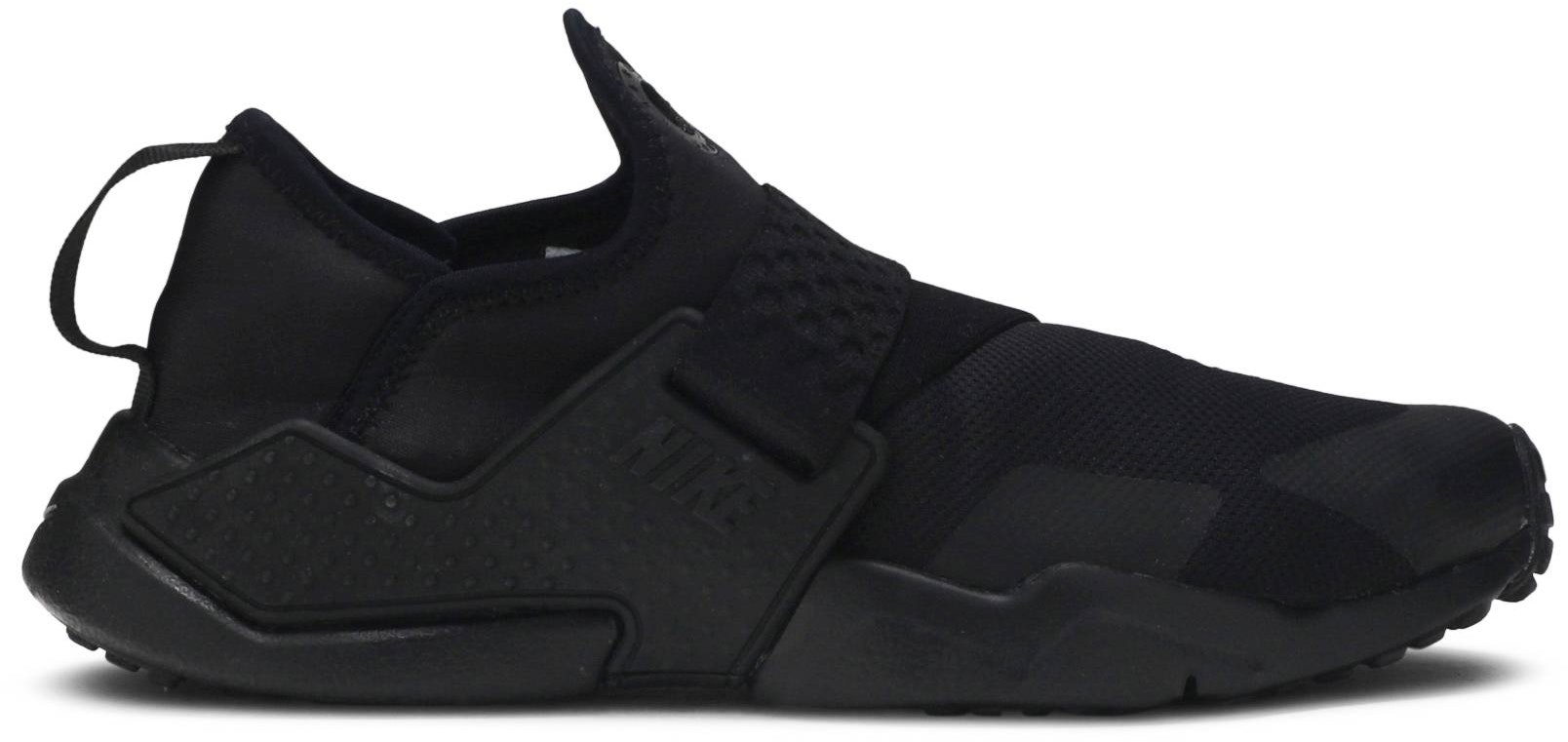 youth-nike-huarache-extreme-triple-black-aq-0575-004