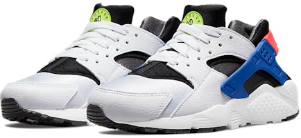 (JR) Nike Huarache Run 'Putih Merah Cerah' DQ0975-100 Lookbook (JR) Nike Huarache Run 'Putih Merah Cerah' DQ0975-100