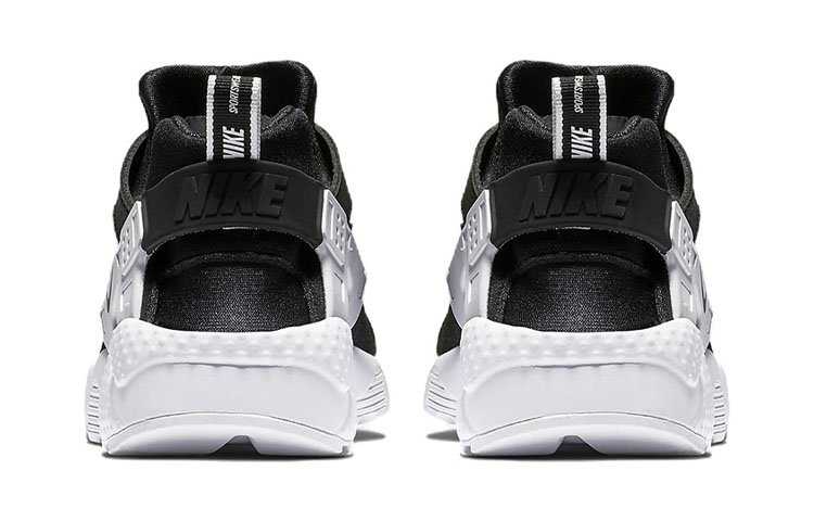 Purchase Nike Huarache SE 耐吉華萊士復古低筒跑步鞋GS黑白