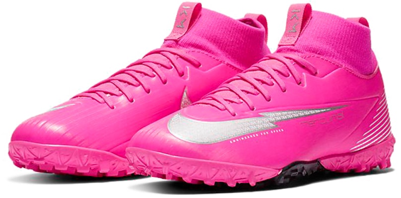(JR) Sepatu Bola Nike JR Mercurial Superfly 7 Academy KM TF 'Pinkred Putih Hitam' DB5616-611 Lookbook (JR) Sepatu Bola Nike JR Mercurial Superfly 7 Academy KM TF 'Pinkred Putih Hitam' DB5616-611