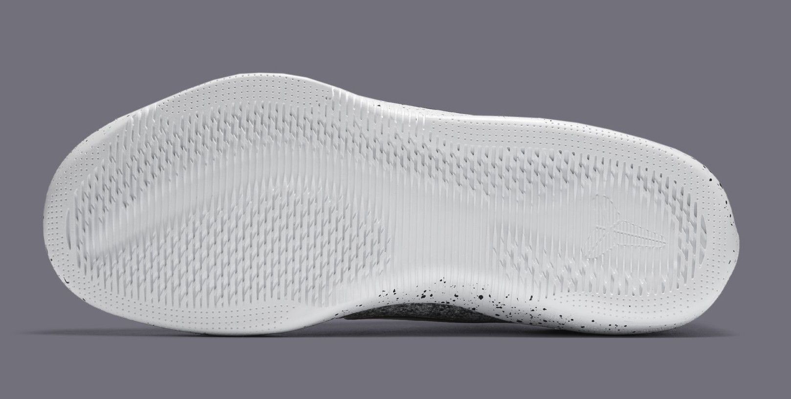 Details for (Youth) Nike Kobe 11 'Oreo' 822945-100
