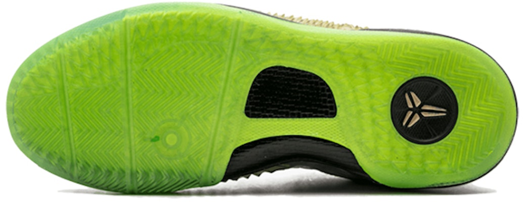 (JR) Nike Kobe 8 'Christmas' Natal 555586-004 Shop (JR) Nike Kobe 8 'Christmas' Natal 555586-004