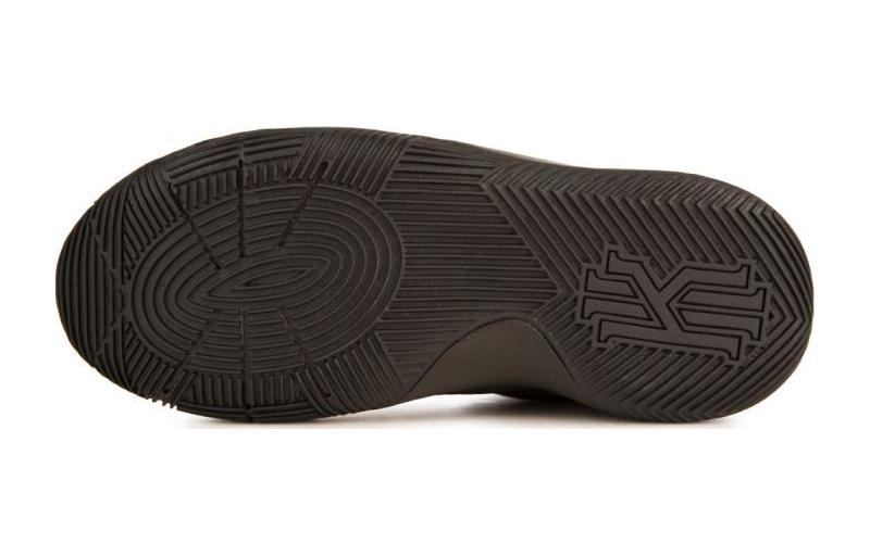 Details for (JR) 耐克 Kyrie 2 全黑配色 826673-008