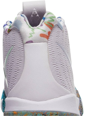 (JR) Nike Kyrie 4 '90-an' AA2897-902 Sizing (JR) Nike Kyrie 4 '90-an' AA2897-902