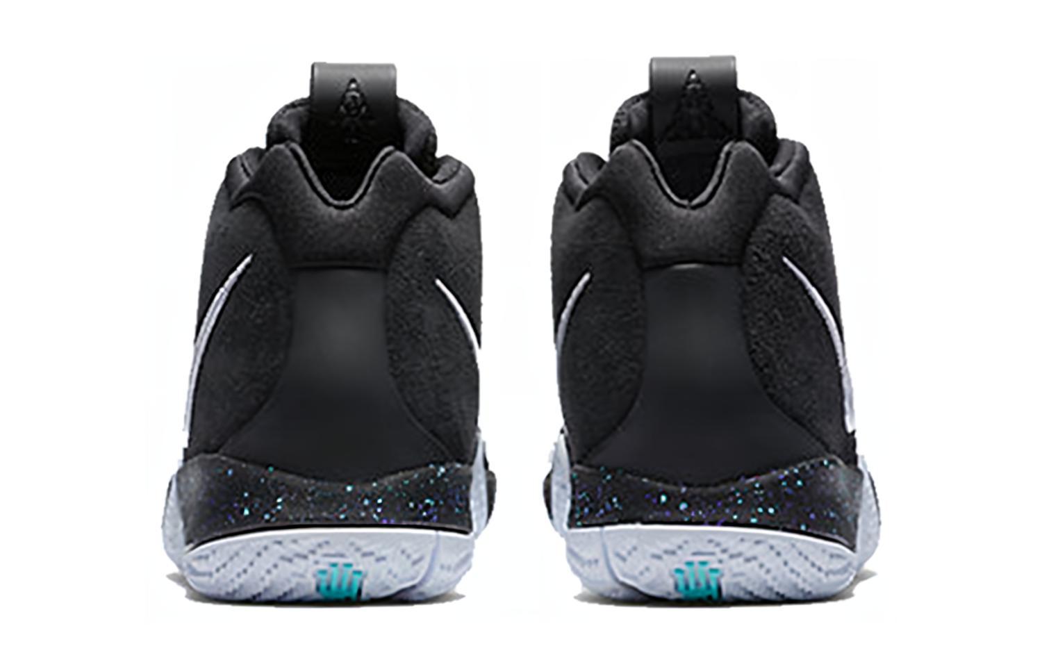 Shop (JR) 耐克 Kyrie 4 '黑色' AA2897-002