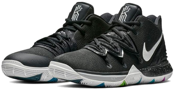 (JR) 나이키 카이리 5 '흑마법' (43 characters) AQ2456-901 Lookbook (JR) 나이키 카이리 5 '흑마법' (43 characters) AQ2456-901