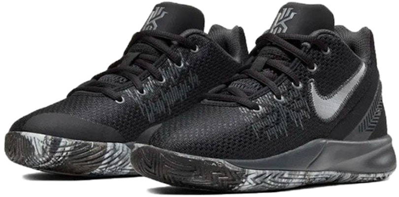(JR) Nike Kyrie Flytrap 2 'Hitam Chrome' AQ3412-009 Lookbook (JR) Nike Kyrie Flytrap 2 'Hitam Chrome' AQ3412-009