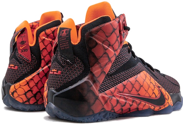 (JR) Nike Lebron 12 'Multi-Color' Warna-warni 685181-010 Lookbook (JR) Nike Lebron 12 'Multi-Color' Warna-warni 685181-010