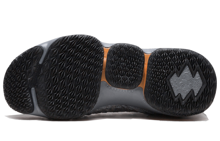 Shop (JR) レブロン15 グレーオレンジ 922811-080