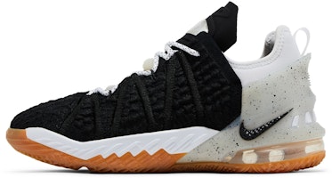 (JR) 耐克 LeBron 18 '黑白胶底' CW2760-007 Lookbook (JR) 耐克 LeBron 18 '黑白胶底' CW2760-007