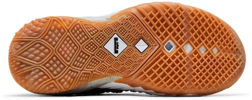 (JR) 耐克 LeBron 18 '黑白胶底' CW2760-007 Shop (JR) 耐克 LeBron 18 '黑白胶底' CW2760-007