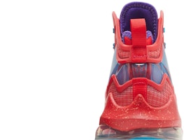 (JR) 耐克勒布朗19 GS '国王皇冠' DD0418-600 Sizing (JR) 耐克勒布朗19 GS '国王皇冠' DD0418-600