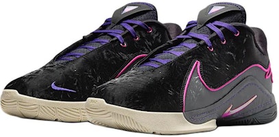 (JR) Nike LeBron 22 'Blacklight' Sepatu Basket FV5636-001 Lookbook (JR) Nike LeBron 22 'Blacklight' Sepatu Basket FV5636-001