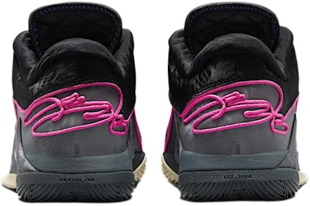 (JR) Nike LeBron 22 'Blacklight' Lelaki Kasut Sukan Hitam FV5636-001 Purchase (JR) Nike LeBron 22 'Blacklight' Lelaki Kasut Sukan Hitam FV5636-001