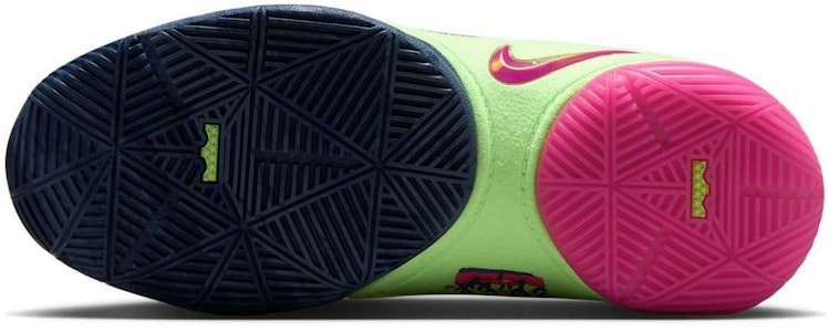 (JR) ナイキ レブロン 22 'ブライスワールド' IB9255-400 Details for (JR) ナイキ レブロン 22 'ブライスワールド' IB9255-400