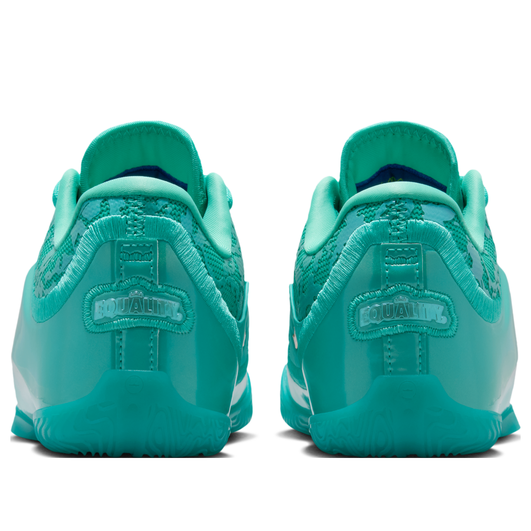 Lookbook (JR) Nike LeBron 23 Hormati Raja IV4795-300