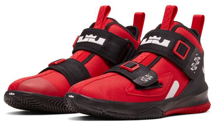 (JR) 나이키 르브론 솔져 13 '블랙 레드' AR7585-600 Lookbook (JR) 나이키 르브론 솔져 13 '블랙 레드' AR7585-600