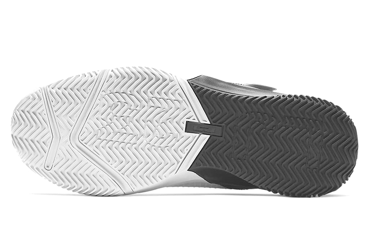 Details for (JR) Nike LeBron Soldier 13 Flyease ''Weiß Schwarz'' CJ1317-100