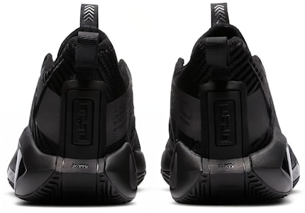 (JR) Nike LeBron Soldier 14 'Hitam Metalik Kelabu Gelap' CN8689-003 Purchase (JR) Nike LeBron Soldier 14 'Hitam Metalik Kelabu Gelap' CN8689-003