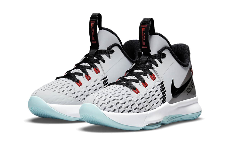 Lookbook (JR) Nike LeBron Witness 5 ''Reines Platinum Light Dew'' CT4629-006