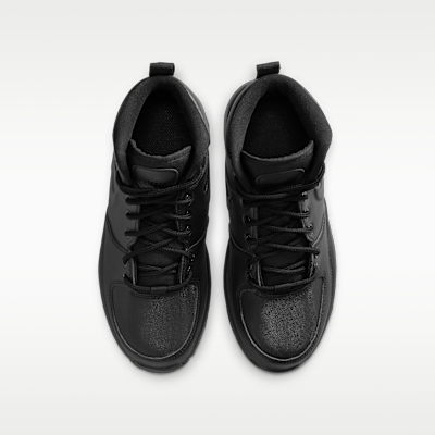 Shop (JR) Nike Manoa 17 全黑/黑色款 IH7679-001