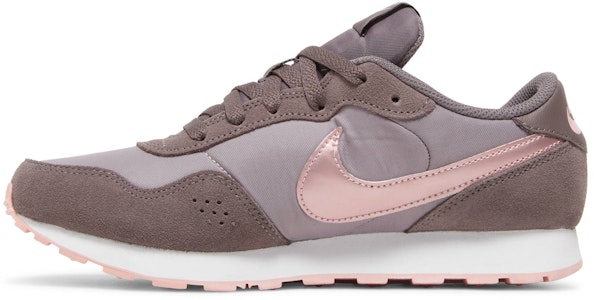 (JR) 나이키 MD 밸리언트 '라이트 바이올렛 오레' CN8558-200 Lookbook (JR) 나이키 MD 밸리언트 '라이트 바이올렛 오레' CN8558-200