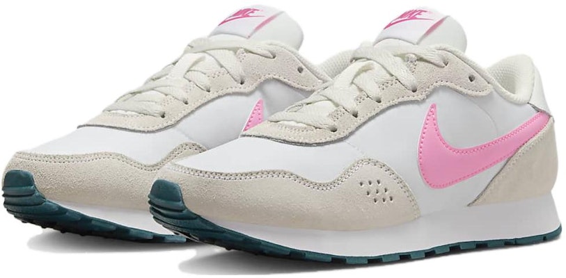 (Youth) Nike MD Valiant 'White Pink Spell' CN8558-111 Lookbook (Youth) Nike MD Valiant 'White Pink Spell' CN8558-111