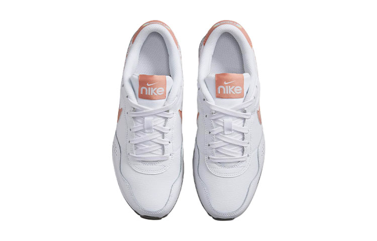 Shop 耐吉 MD Valiant SE 低筒 復古跑鞋 GS 白粉