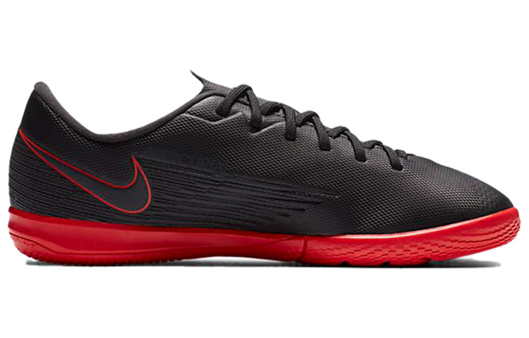 Order (JR) 나이키 머큐리얼 베이퍼 13 아카데미 IC '블랙 칠리 레드' AT8137-060