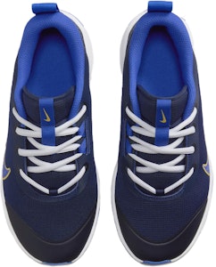 (JR) Nike Omni Multi-Court ''Midnight Navy Saturn Gold'' Lelaki & Wanita. DM9027-404 Lookbook (JR) Nike Omni Multi-Court ''Midnight Navy Saturn Gold'' Lelaki & Wanita. DM9027-404