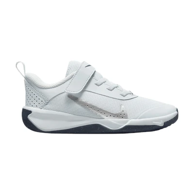 (Youth) Nike Omni Multi-Court 'Pure Platinum Metallic Silver'