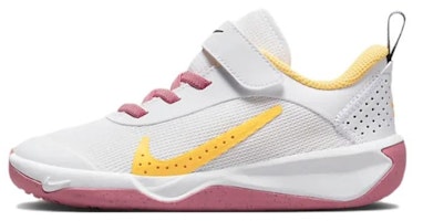 (Youth) Nike Omni Multi-Court 'White Sea Coral' DM9026-102 (Youth) Nike Omni Multi-Court 'White Sea Coral' DM9026-102