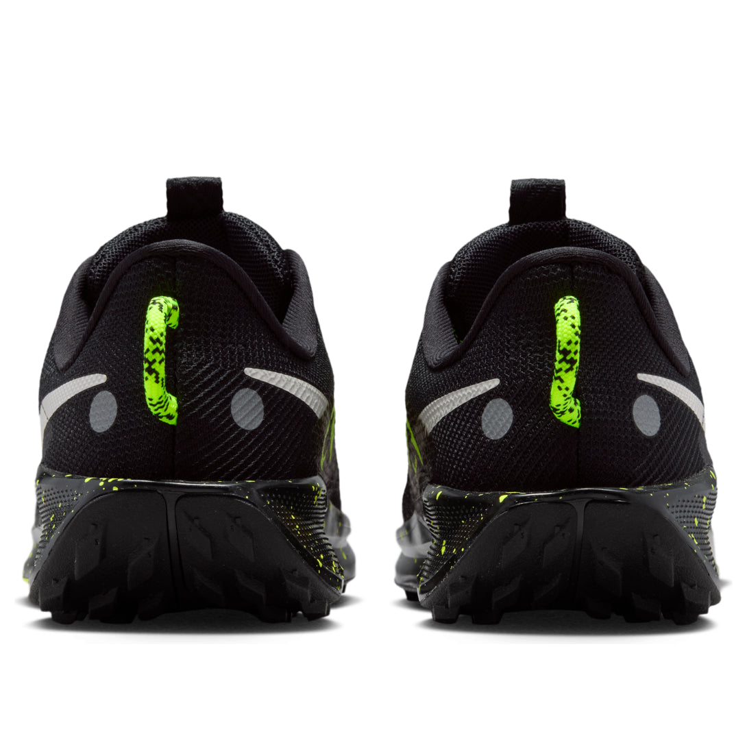 Lookbook (JR) Nike Pegasus Trail 5 ''Zwart Volt'' FV5638-006