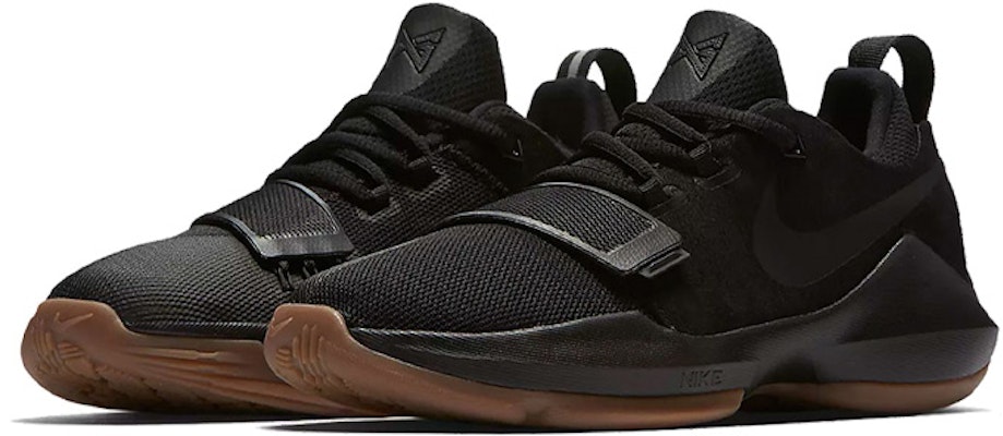 (Youth) Nike PG 1 'Black Gum' 880304-004 Lookbook (Youth) Nike PG 1 'Black Gum' 880304-004