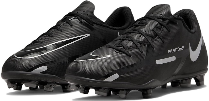 (JR) Nike Phantom GT2 Club MG 'Hitam Perak Metalik' DC0823-007 Lookbook (JR) Nike Phantom GT2 Club MG 'Hitam Perak Metalik' DC0823-007