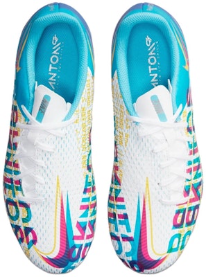 (JR) 耐克 Phantom GT Academy MG '3D' 足球鞋 CZ3430-467 Lookbook (JR) 耐克 Phantom GT Academy MG '3D' 足球鞋 CZ3430-467