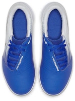 兒童 Nike Jr. Phantom Venom Club TF 耐磨防滑足球鞋 藍白 Shop 兒童 Nike Jr. Phantom Venom Club TF 耐磨防滑足球鞋 藍白