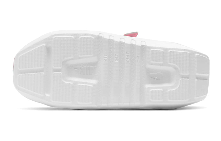 Shop Nike Playscape (GS) 粉紅色 涼鞋