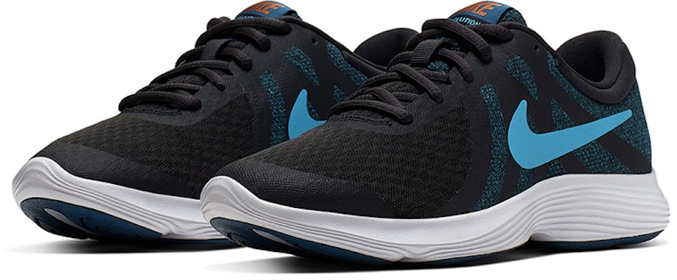 (JR) Nike Revolution 4 Hitam/Biru 943309-016 Lookbook (JR) Nike Revolution 4 Hitam/Biru 943309-016